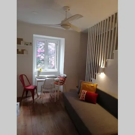 Apartment Charming Small Loft In Alfama Near Castelo S Jorge